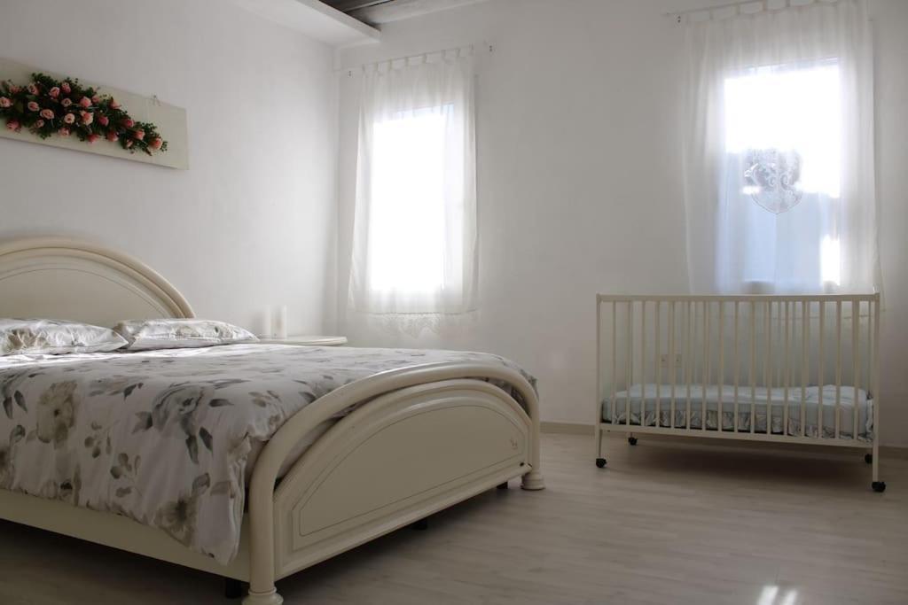 Apartment With Terrace In Chioggia'S Main Square Εξωτερικό φωτογραφία