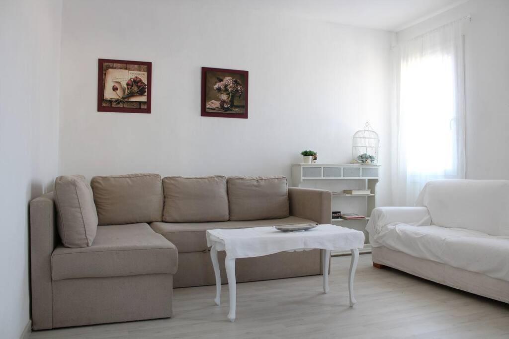 Apartment With Terrace In Chioggia'S Main Square Εξωτερικό φωτογραφία